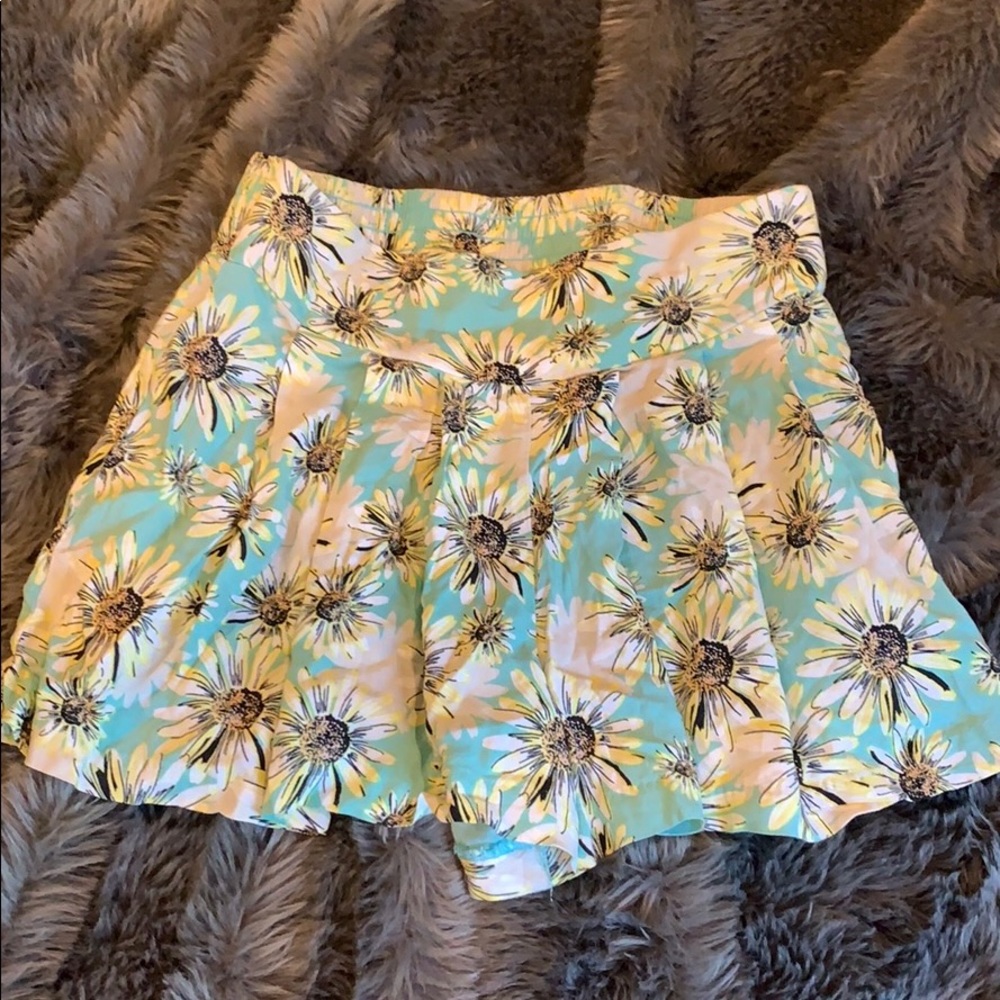 Daisy Shorts